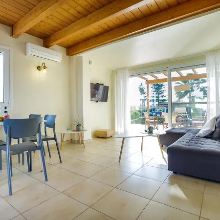 Kalliopi - Happy Holiday home Kourouta