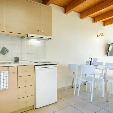 Holiday home Kalliopi - Happy *