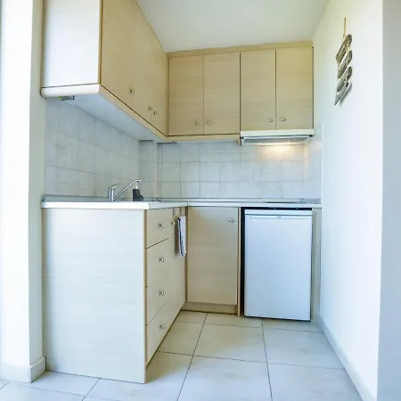 Kalliopi - Happy Holiday home Kourouta
